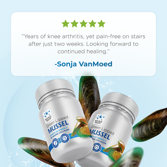 Five-star customer review of Deep Blue Health Green Lipped Mussel NZ with two product bottles